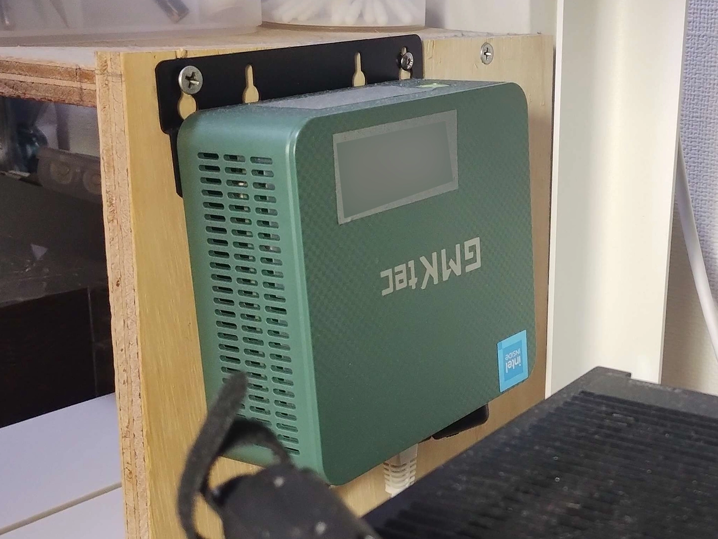 GMKTEC N100サーバー